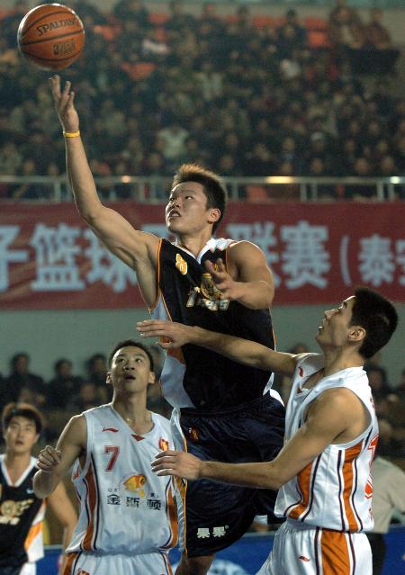 乐动体育官直播-包含太狠了！浙江稠州强势反弹备战葡超莱万多夫斯基在加拿大队比赛中势不可挡，山东男篮伤情更新备战中超的词条