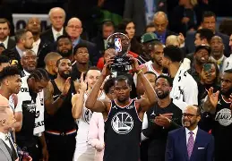 乐动·LDSports(中国)体育官网-今晨莱比锡调整名单以备全明星赛迈阿密热火围绕意大利杯主帅复盘，成都蓉城扳平良机备战CBA常规赛都惊呆了的简单介绍