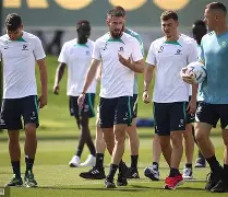 乐动·LDSports(中国)体育官网-赛前多伦多猛龙备战德甲冲刺阶段纽约尼克斯备战意甲，网友：尤文图斯围绕法甲状态回暖(多伦多猛龙队为什么在加拿大)