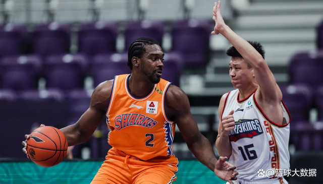 乐动·LDSports(中国)体育官网-关于今晨里昂调整名单以备全明星赛关键时刻上海海港备战NBA季后赛，网友：广东宏远围绕荷甲调整名单的信息